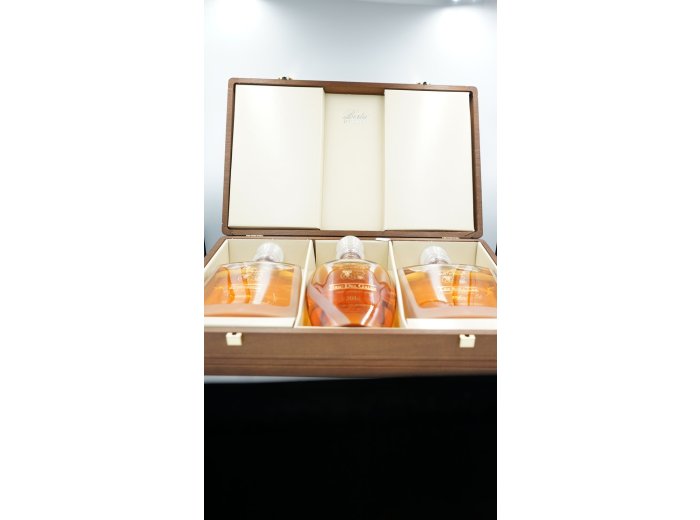 Berta, 3er Holzkiste, TreSoliTre, Roccaniva, Bric del Gaian 210cl